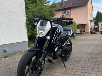 ktm duke 690
