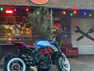 mv agusta dragster 800rramericana