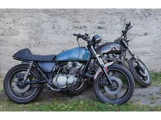 2 x suzuki gs 550 caferacer