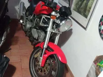 ducati monster 600 rosso