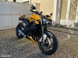 triumph street triple 765 rs