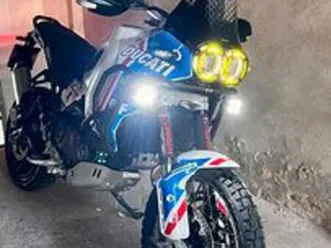 ducati desert x 2022