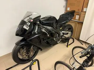 honda cbr 1000 pista