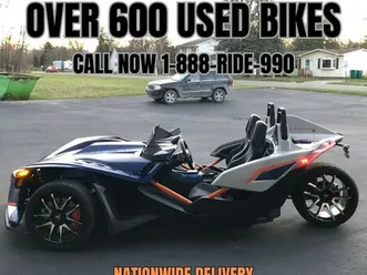 2022 polaris slingshot® slingshot® r midnight storm fade (autodrive)