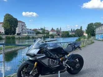 ducati panigale 1299 s
