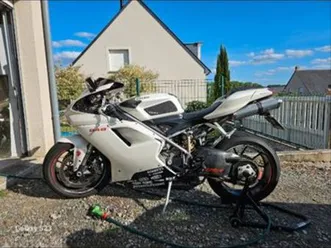 ducati 848