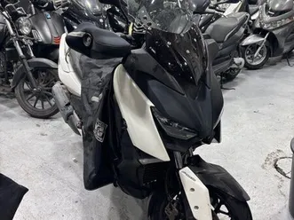 yamaha xmax 4 300 cc