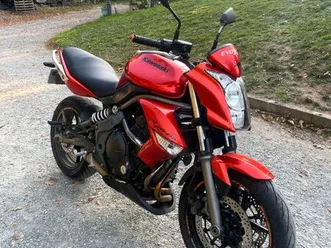 moto kawasaki er 6n a2