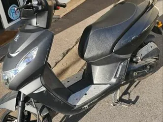 scooter kisbee black edition