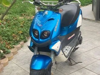 scooter peugeot trekker furious