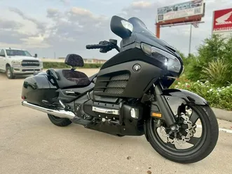 2014 honda® gold wing f6b