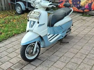 ② peugeot django 125 cc