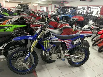2024 yamaha yz 250 team yamaha blue