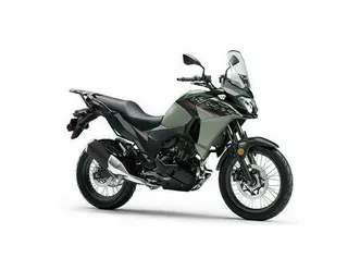 2023 kawasaki versys-x 300 abs - pearl matte sage green / metallic matte carbon gray