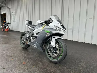 2021 kawasaki ninja® zx™-6r base