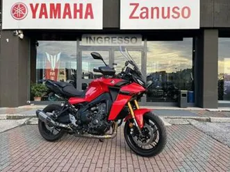 yamaha tracer 9 gt pochissimi km akrapovic