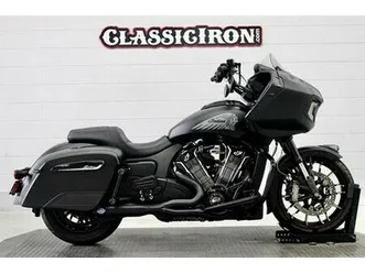 2022 indian motorcycle challenger® dark horse®