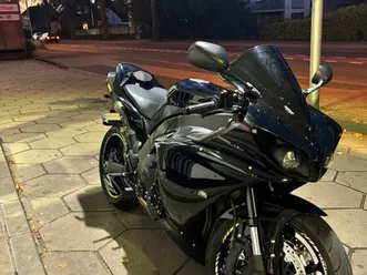 yamaha r1 rn22