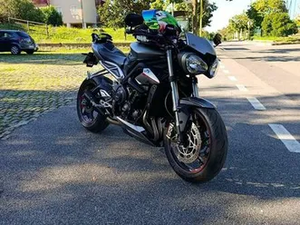 vendo triumph street triple rs (2017 - 19) usata a lanuvio (codice 9884785) - moto.it