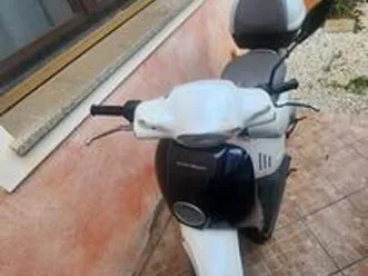 aprilia scarabeo 50 - 2011