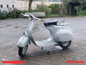 piaggio gts 125 vespa125 vn1t 1957 grigio