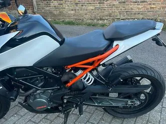 ktm duke 125
