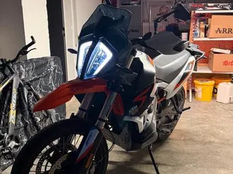 ktm adventure 890 r
