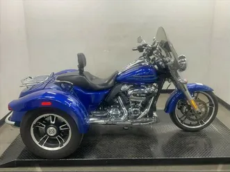 2019 harley-davidson freewheeler®