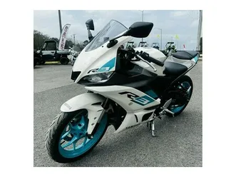 2024 yamaha yzf-r3 abs