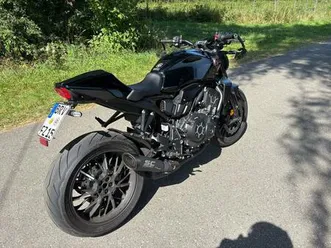 honda cb1000r / sc-project / black edition