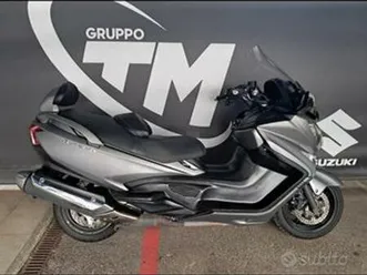 suzuki burgman 650 - executive abs