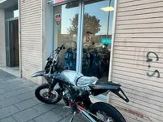fantic motard performance 125