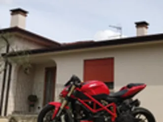 ducati streetfighter 848