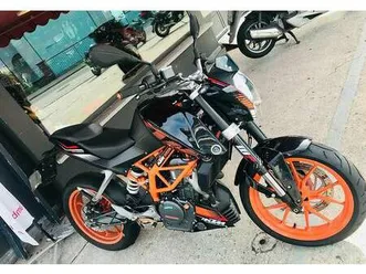 ktm duke 390 canton tessin -