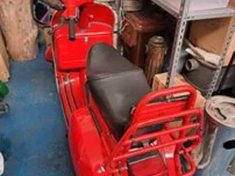 piaggio vespa p 200 e