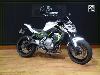kawasaki z 650 (47.5cv) 2017 650 cm3 | moto roadster | 16 741 km | blanc | 65000 tarbes
