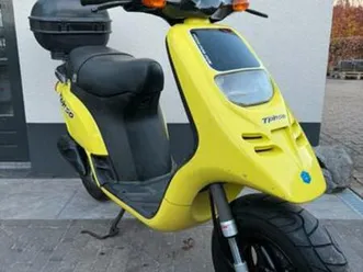⭐️piaggio typhoon geel in nette staat 10987 kilometer⭐️ — scooters | piaggio — marktplaats