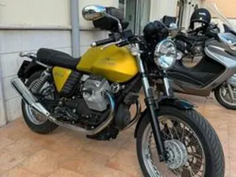 moto guzzi v7 classic
