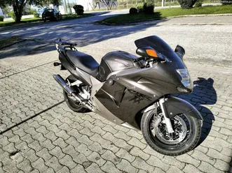 honda cbr 1100xx em bom estado
