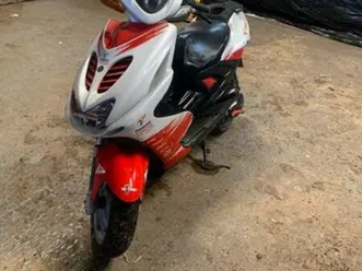 yamaha aerox panasonic toyota racing origineel — scooters | yamaha — marktplaats