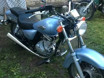 moto 125 suzuki marauder gz