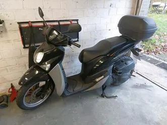 yamaha roller xenter 125