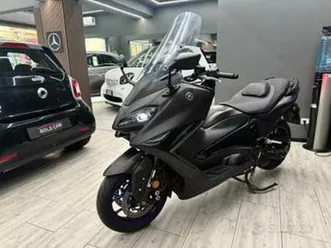 yamaha t max 560