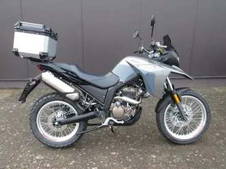 malaguti dune 125 abs / top case / garantie