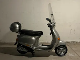 vespa et4 125