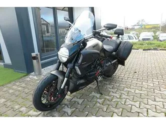 ducati diavel strada