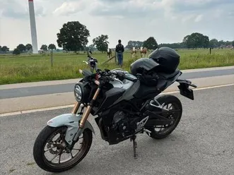 ② honda cb125r neo sports