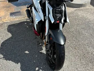 suzuki 950