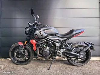 triumph trident 660