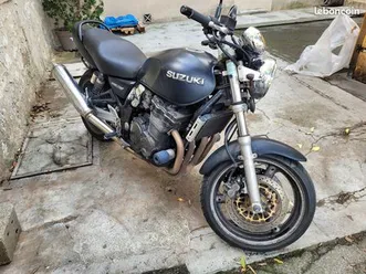 suzuki 750 inazuma